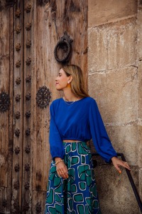 MIO ANIMO P U R E CROPPED BLOUSE Crepe Vicky Blue