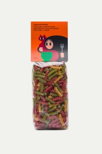 yiayia and friends - Homemade traditional pasta with beetroot, carrot and spinach from Crete 400 g
