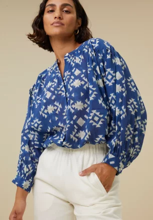 by-bar amsterdam - lucy madras blouse - madras-blue-print - 100 cotton
