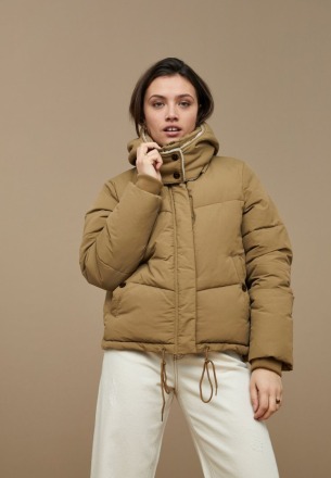 by-bar amsterdam - woody short coat - dry khaki - 100 recycled polyester