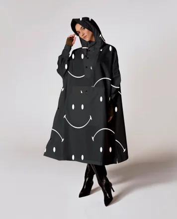 Rainkiss - Classic Smile x Smiley - Rain Poncho - Certified 100 Recycled Polyester