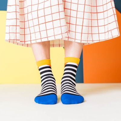 nicenicenice - nice socks block stripes red blue yellow - fair in Deutschland produziert