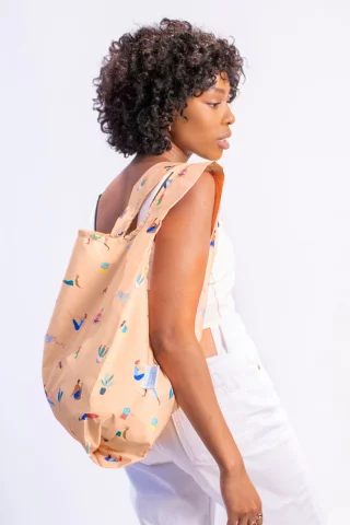 KIND BAG LONDON - Yoga Girls | Medium - 100% recycled &amp; recyclable material shopping bag