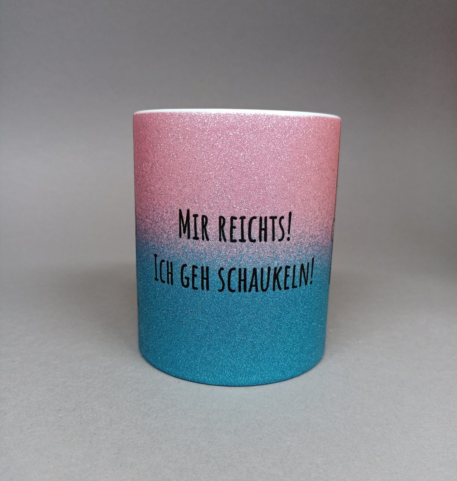 Glitzer-Keramiktasse Serie klein TigA Ich geh schaukeln 2