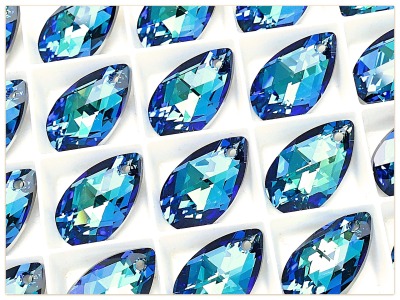 16mm Swarovski Elements 6106 Pear-shaped Bermuda Blue Kristall, Swarovski Mandel, Swarovski Birne,