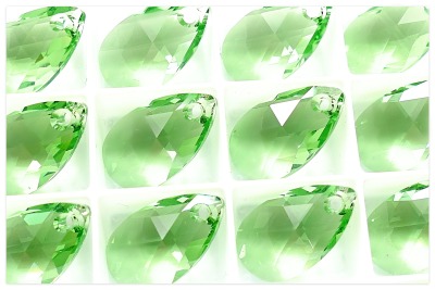 16mm Swarovski Pear-shaped Peridot, 6106 Pear Tropfen Anhänger, grünes Mandel Kristall,