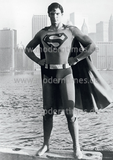 Postkarte A6 Vertrieb von modern times Superman