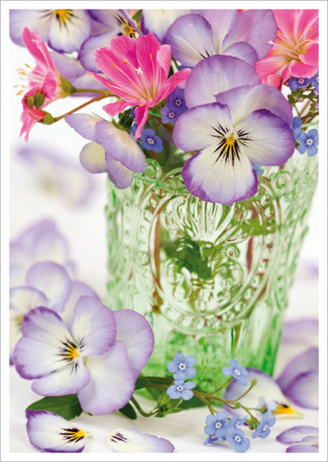 Postkarte Frühlingsstrauß in grüner Vase