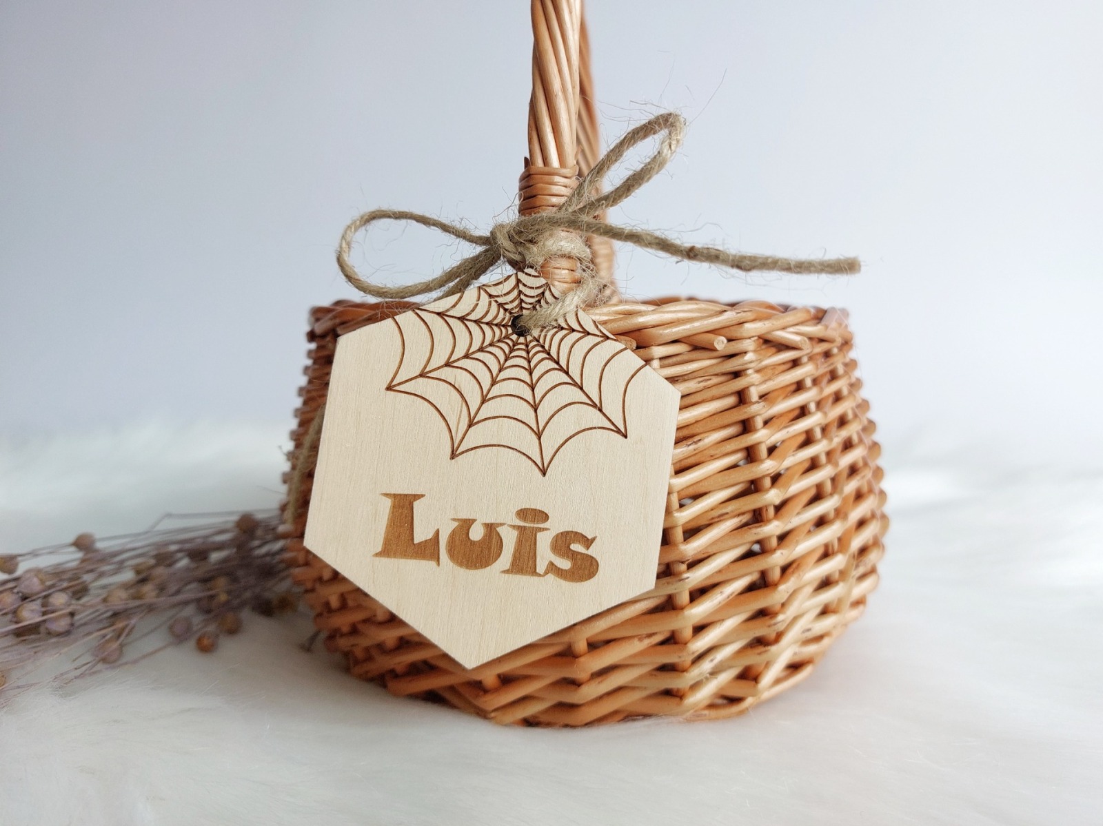 Halloween-Korb mit Gravur Namensanhänger | Behälter für Süßigkeiten | Halloween Körbchen zum