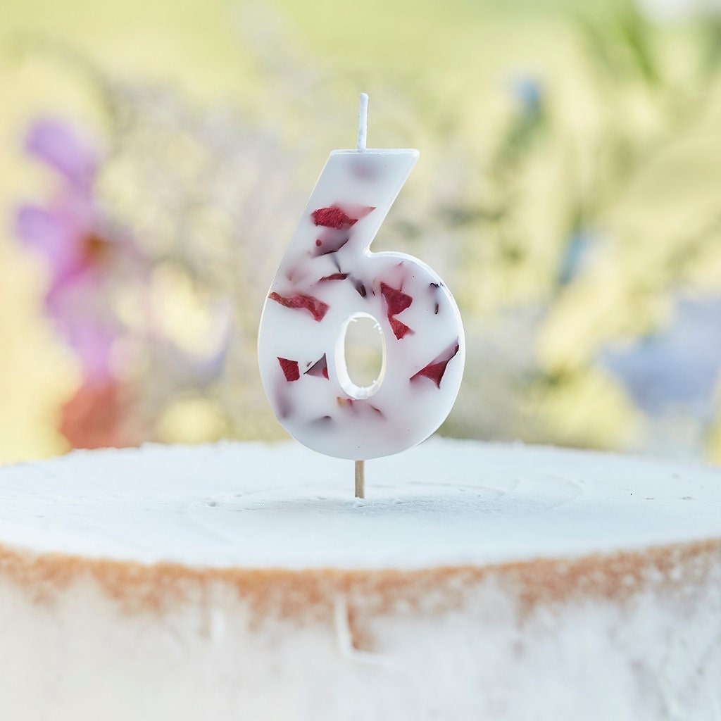Geburtstagskuchen Kerze mit gepressten Blütenblättern | Zahlen von 0 bis 9 | Geburtstag