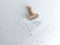 Adressstempel - Edelweiß mit Zweig | personalisierter Familienstempel Holzstempel / Automatik