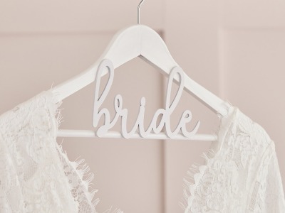 Kleiderbügel 3D Bride | Weißer Kleiderbügel Schriftzug - Bride Hochzeitskleiderbügel fürs
