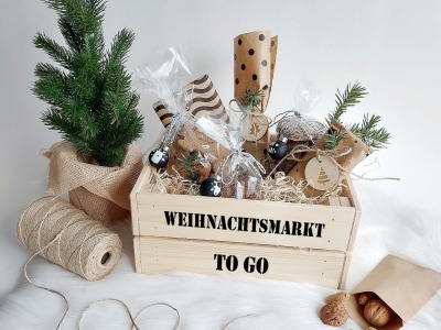 Weihnachtsmarkt to go mit Name, - personalisierte Aufkleber oder Holz Geschenkkiste DIY Advent