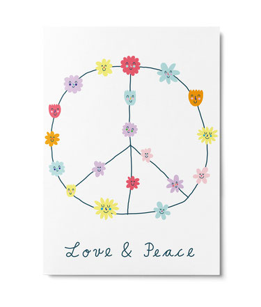 Postkarte Love and Peace Unter Pinien