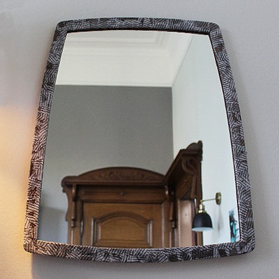 JUNGLE - Spiegel aus Massivholz, z.T. durchscheinend beklebt