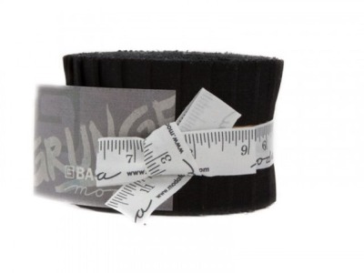 Moda Grunge onyx Junior Jelly Roll, 20 Streifen a 6,5cm, fast schwarz - Grunge by Basic Grey for