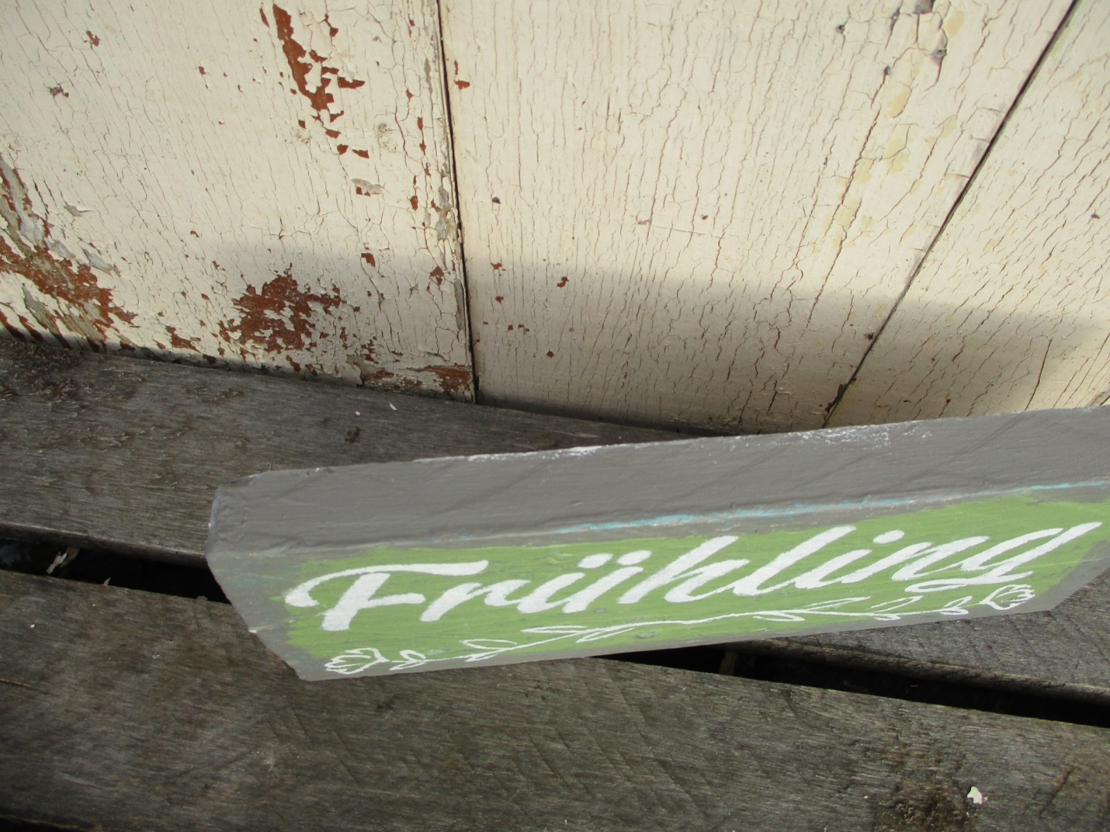 Frühjahrs Deko Schild Frühling für innen &amp; außen - aus recyceltem Altholz im rustikalem Landhaus