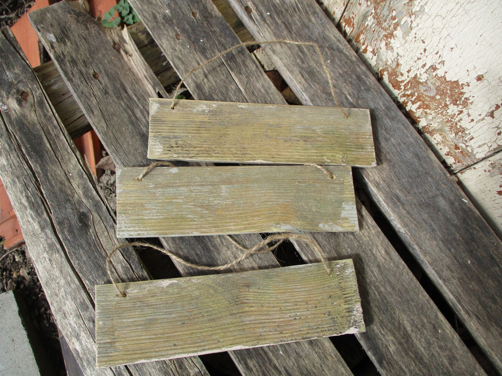 Kleines Schild aus Holz , Frühling , im Vintage Landhaus Shabby Stil 12