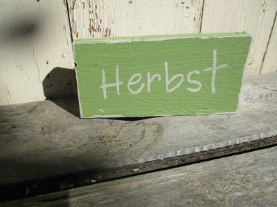 Shabby Gartenschild HERBST , Holzschild , Landhaus Schild , Grün Beige , zum Stellen - Rustikale