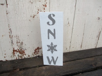 Winterschild - SNOW Schneeflocke - aus recyceltem Altholz im rustikalem Landhaus Shabby Charme -
