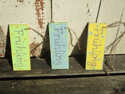 Kleines Schild aus Holz , Frühlingsschild , im Vintage Shabby Stil - Frühlingsdekoration ,