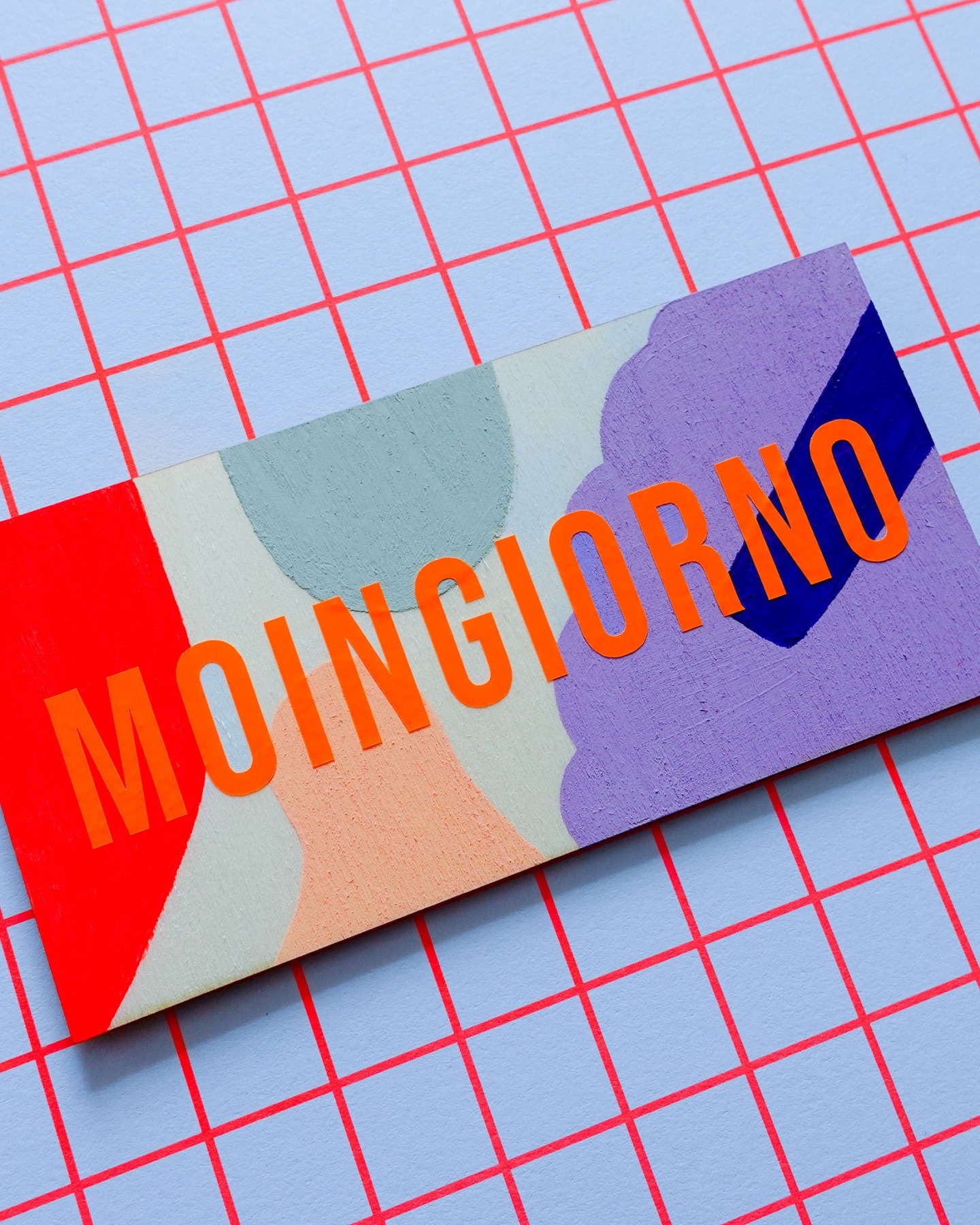 Türschild Moingiorno Neon aus Holz, geometrisch handbemalt selbstklebend personalisierbar