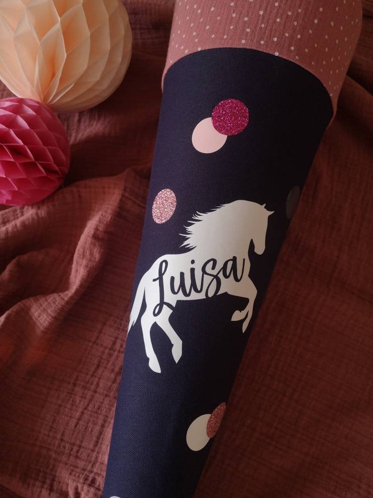 Pferd Konfetti Schultüte in Dunkelblau mit Name personalisiert für Mädchen 3