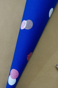 Royalblaue Schultüte mit Rosa Konfetti aus Stoff 70cm 5