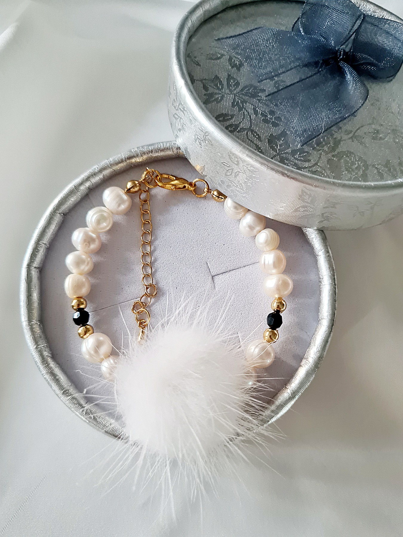 Weißes Armband Süßwasser Perlen Frauen Zucht Perlen Juwelier weicher Fellbommel 6