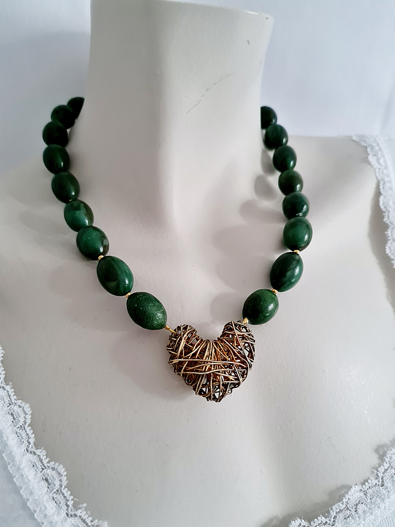 Halskette aus afrikanischen Jadeperlen 5