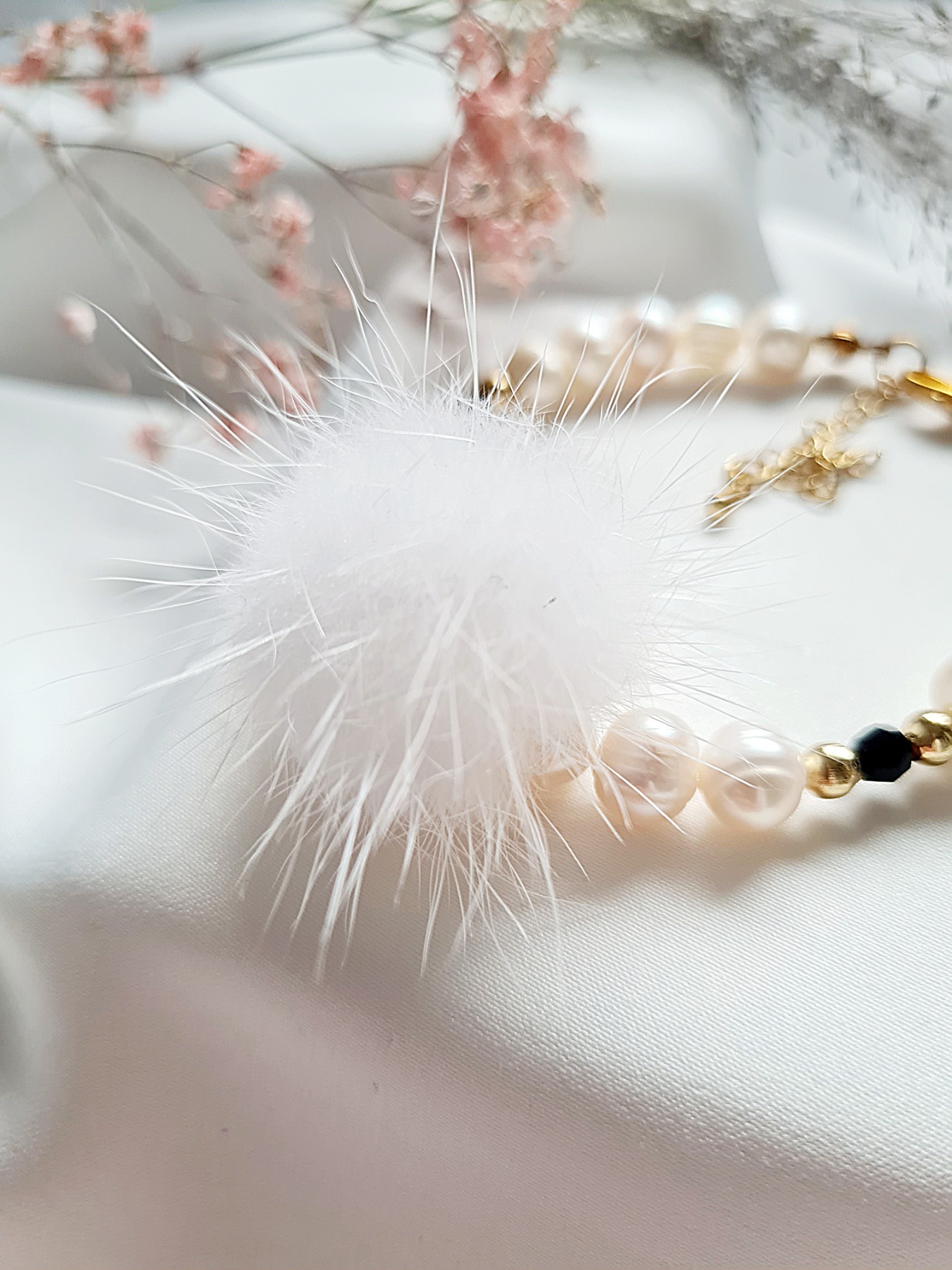 Weißes Armband Süßwasser Perlen Frauen Zucht Perlen Juwelier weicher Fellbommel