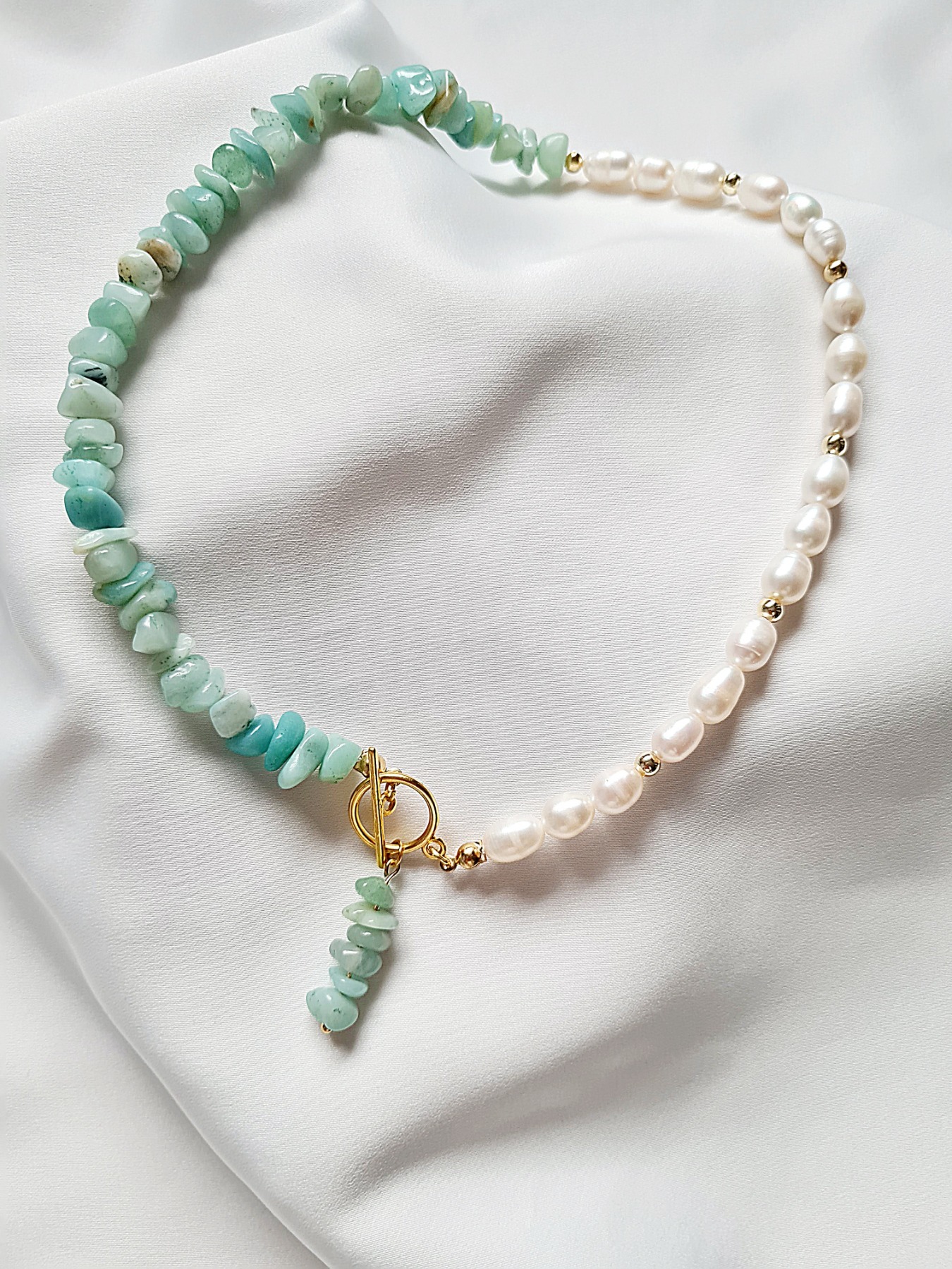 Halskette mit Süßwasser-Zucht-Perlen Aquamarinsplitter