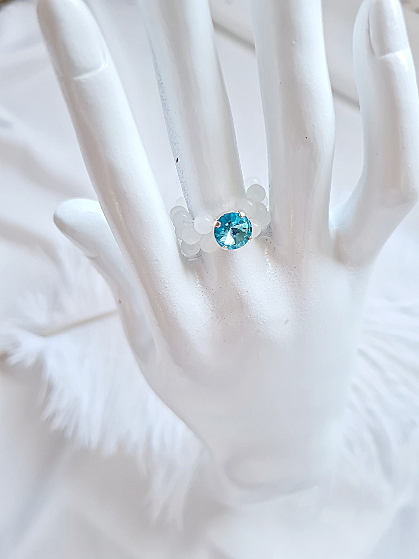 Perlenring einzigartiges Schmuckstück Jadeperlen Ring 3