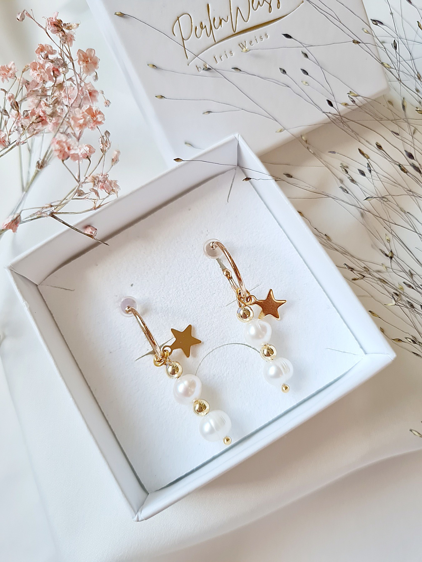 Ohrringe aus Süßwasserzuchtperlen goldene Ohrringe für Frauen elegante und stilvolle Ohrringe