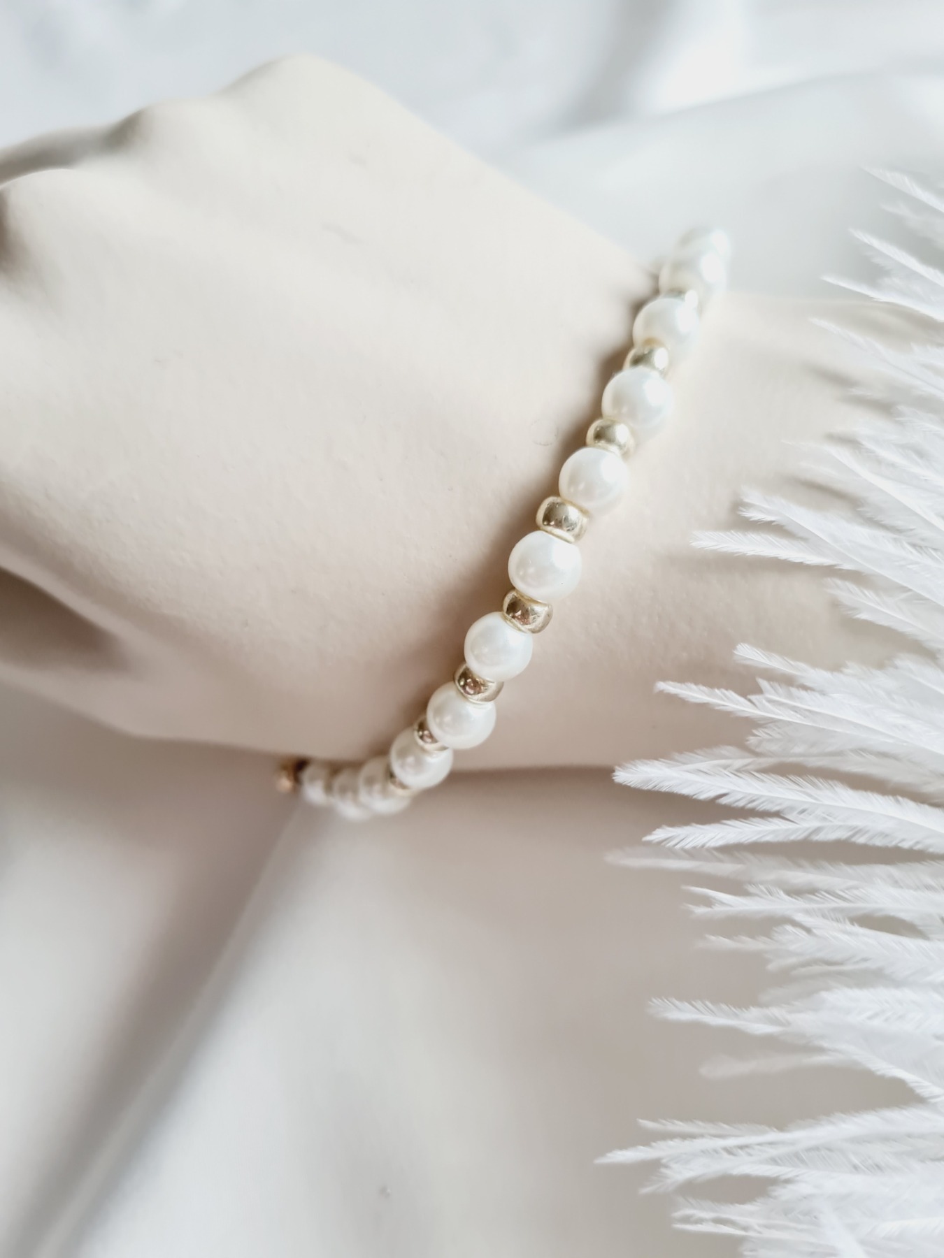 minimalistisches Armband verstellbares Damen-Armband Glaswachsperlen Rocaillesperlen Schmuck