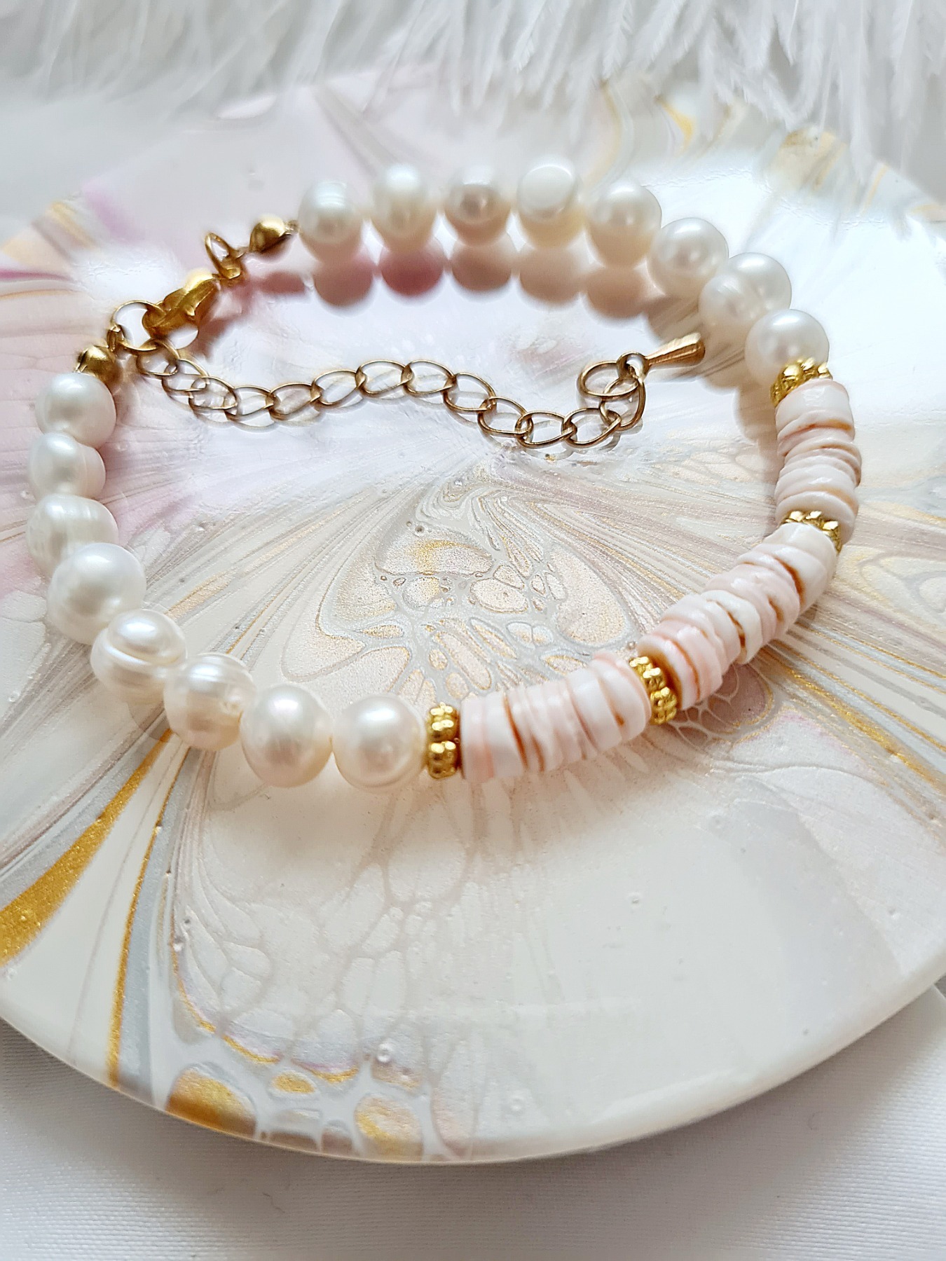 Sommerliche Armbänder Süßwasser-Zuchtperlen Luano Shell Heishi Perlen 6