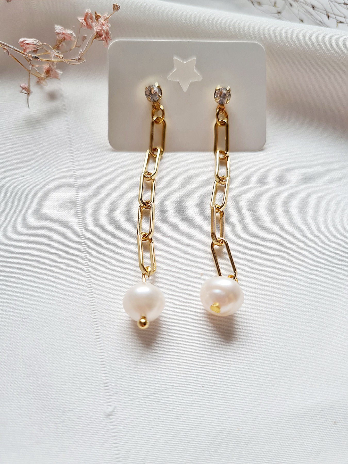 Stilvolle Ohrringe Edelstahl Süßwasser-Zucht-Perlen 18k vergoldet Elegant und zeitlos
