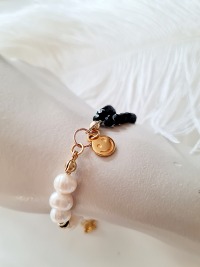 Perfektes Accessoire Perlen Armband Schwarz-Weiß Perlen Süßwasser Zucht Perlen