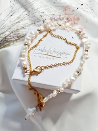 Halskette aus Edelstahl und Süßwasser-Zucht-Perlen 6