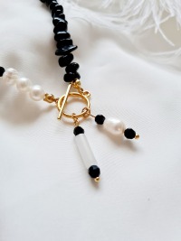 Halskette aus Süßwasser-Zuchtperlen Onyxsplitter edel hochwertige Materialien 6