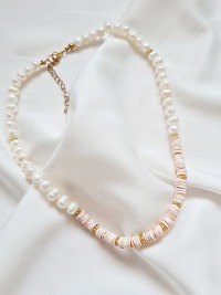 Perlenkette einzigartiges Schmuckstück elegante Halskette