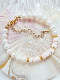 Sommerliche Armbänder Süßwasser-Zuchtperlen Luano Shell Heishi Perlen 4
