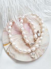 Halskette Süßwasser-Zuchtperlen Swarovskiherz luxuriös elegant anspruchsvolle Frauen 2