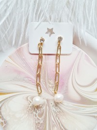 Stilvolle Ohrringe Edelstahl Süßwasser-Zucht-Perlen 18k vergoldet Elegant und zeitlos 3
