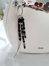 Taschenanhänger aus Perlen funkelnd einzigartig glamourös modisches Statement 10