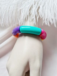bunte Armbänder sommerliche Armbänder Armbänder aus Acryl Tubes stylische Accessoires