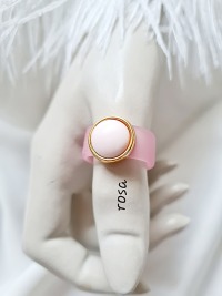 bunte Ringe wunderschöne Ringe Ringe aus PVC-Band Cabochonperlen einzigartiges Accessoire 2