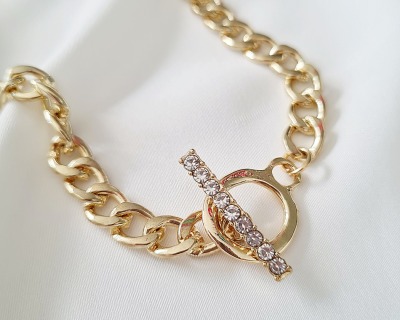 Halskette mit Knebelverschluss und Schmucksteinen - Kette Ketten Perlenketten Halskette Damen