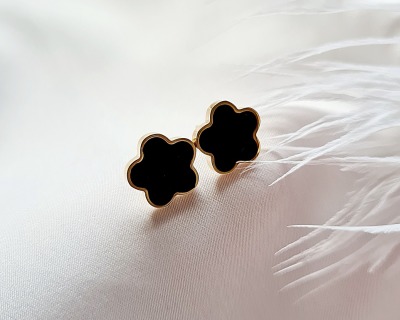 Ohrstecker vergoldet Earrings Edelstahl Ohrringe schwarze Blüten - Frauen Ohrringe