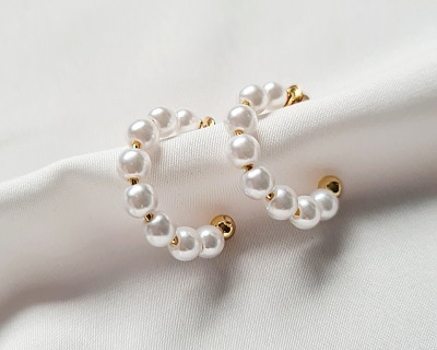 Perlenohrringe elegant halbrund stilvoll hochwertig - Perlen Schmuck günstiger